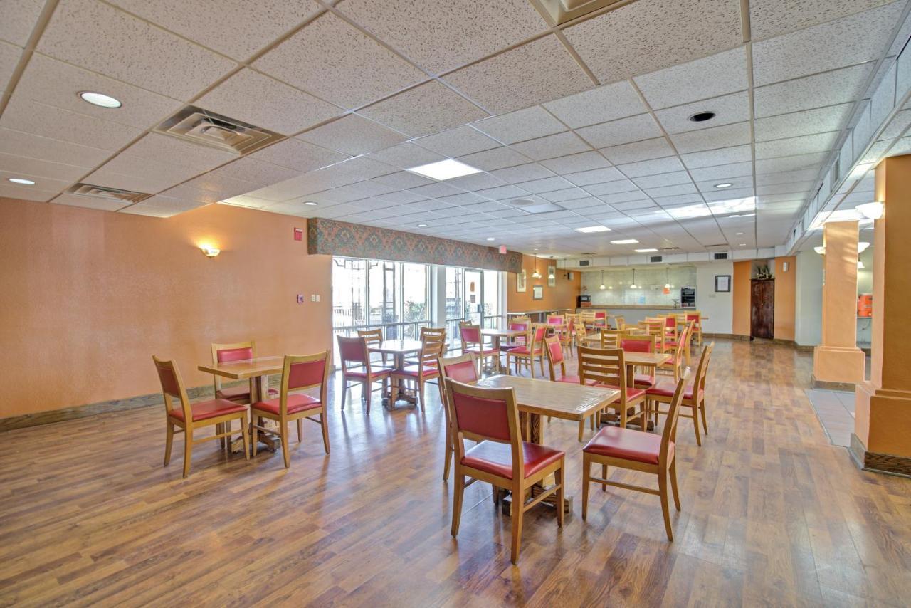 Americas Best Value Inn Λαρέντο Εξωτερικό φωτογραφία